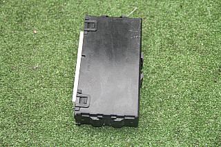 27K0946_1