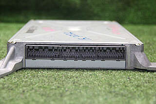 15K3737_2