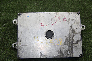 13K3528_1