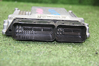 28K33810_2