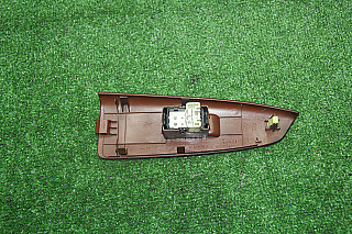 28K83636_2