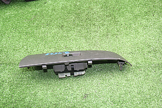 9K4548_1