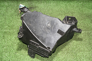 28K83611_2